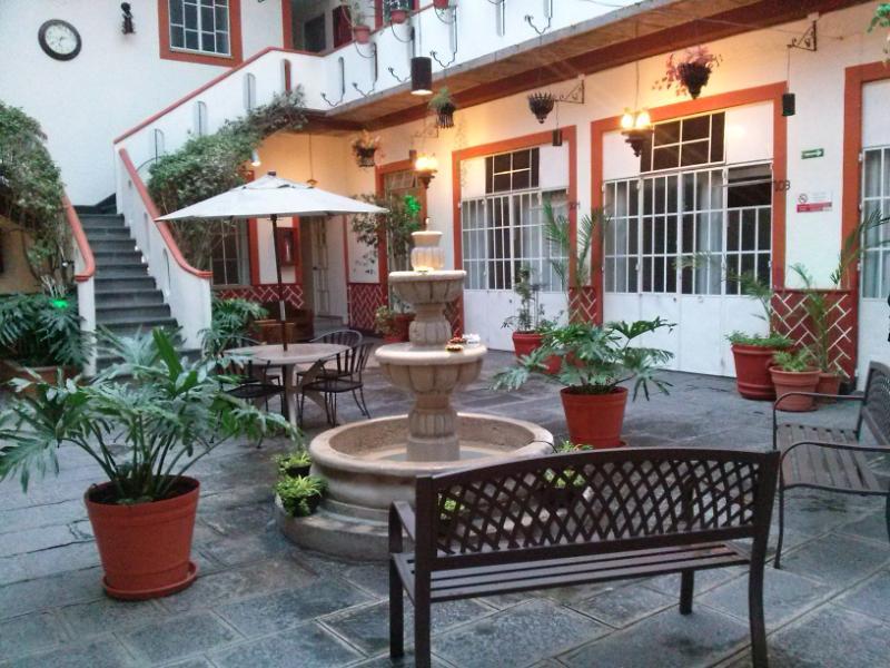 Capital O Del Paseo Hotel Пуебла Екстериор снимка