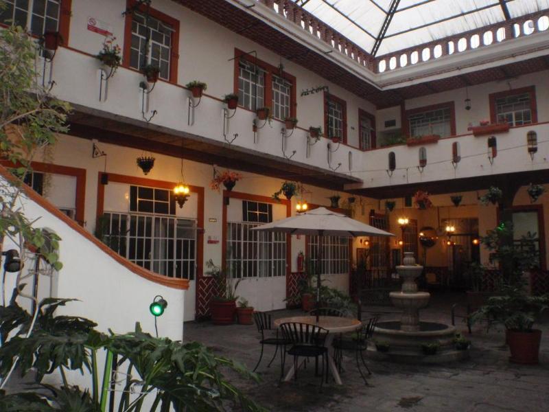 Capital O Del Paseo Hotel Пуебла Екстериор снимка